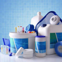 نظافت و بهبود کیفیت آب استخر